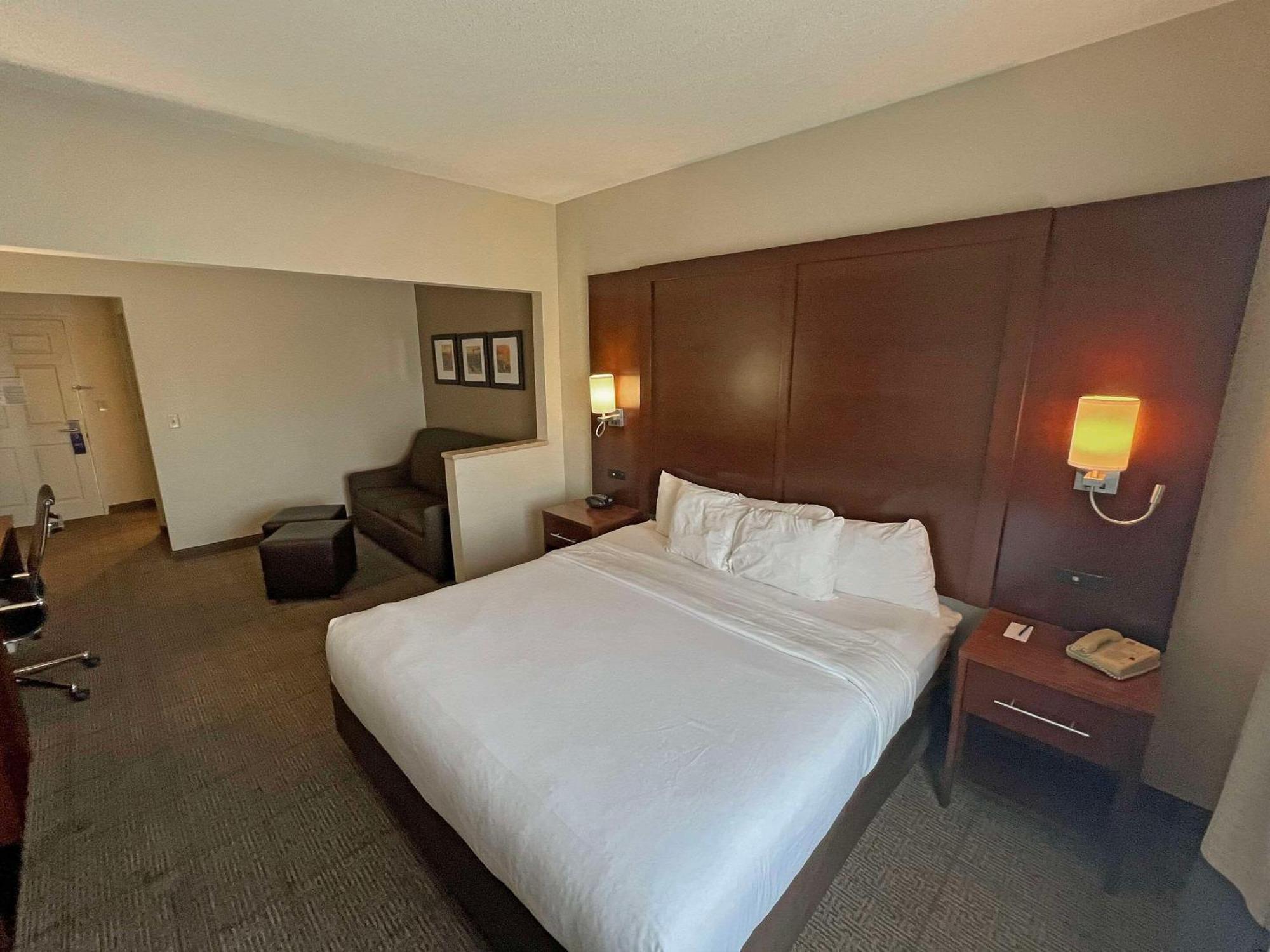 Comfort Suites Peoria Sports Complex Ngoại thất bức ảnh