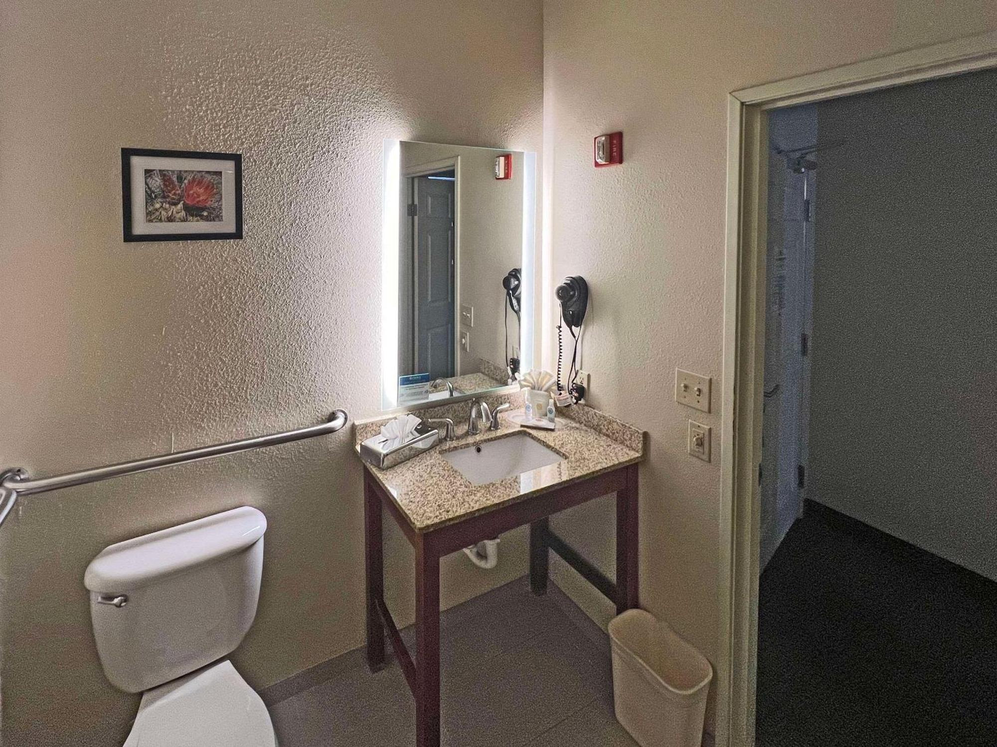 Comfort Suites Peoria Sports Complex Ngoại thất bức ảnh