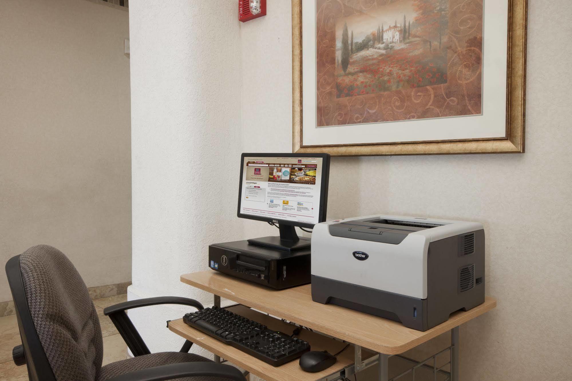 Comfort Suites Peoria Sports Complex Ngoại thất bức ảnh